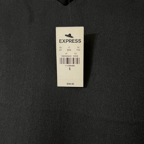 Black or white option* Express Downtown Cami Tank - Picture 7 of 11